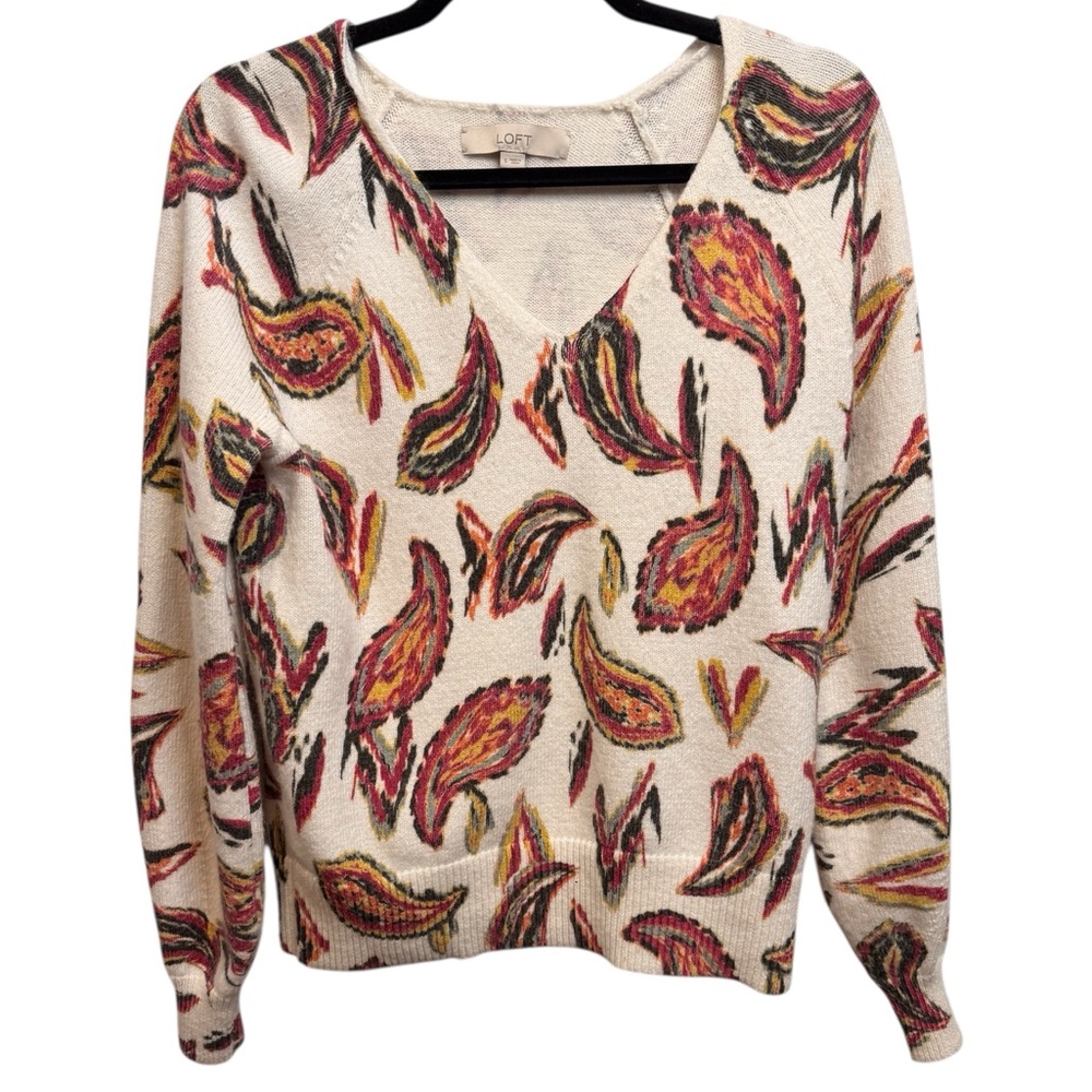 LOFT Women's V-Neck Sweater with Paisley Design Long Sleeve Size Small oversized